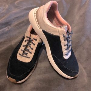 Toms Navy and Pink Suede Sneakers